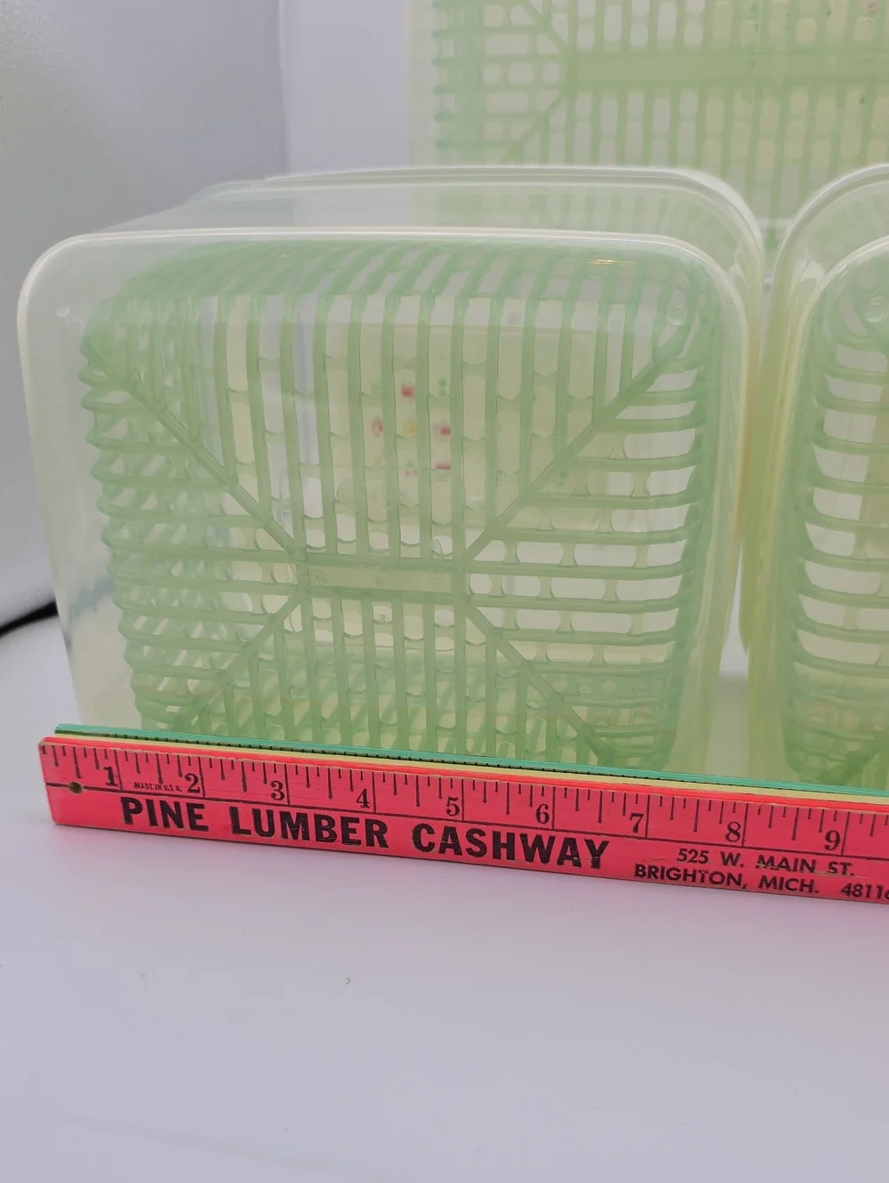 Oxo GreenSaver Produce Keeper 1 5Qt Large & 2 4.3 Qt Containers Lot of 3 total